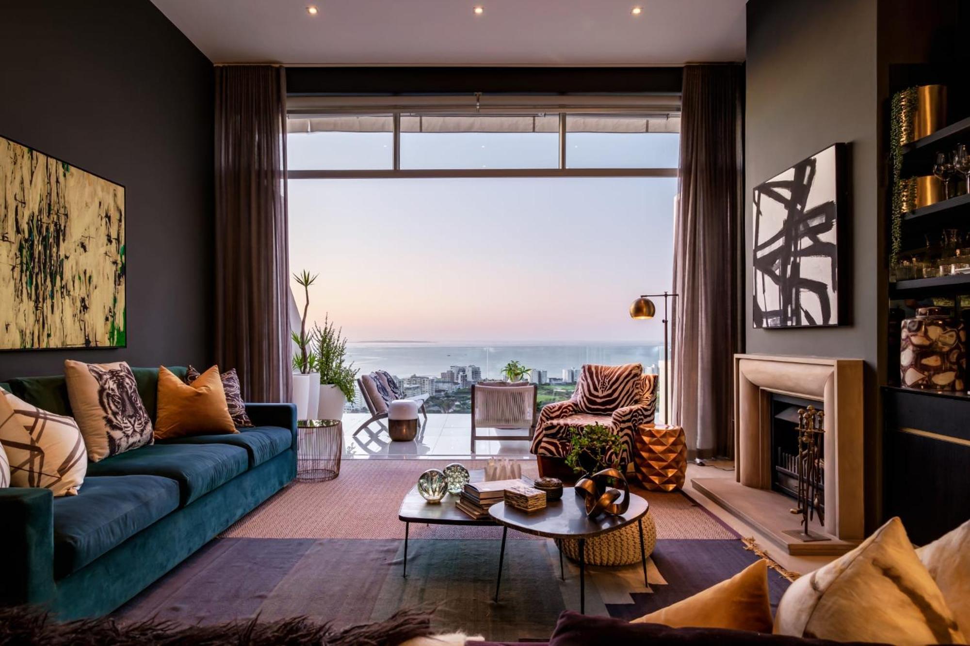 Belle View In Point Apartment