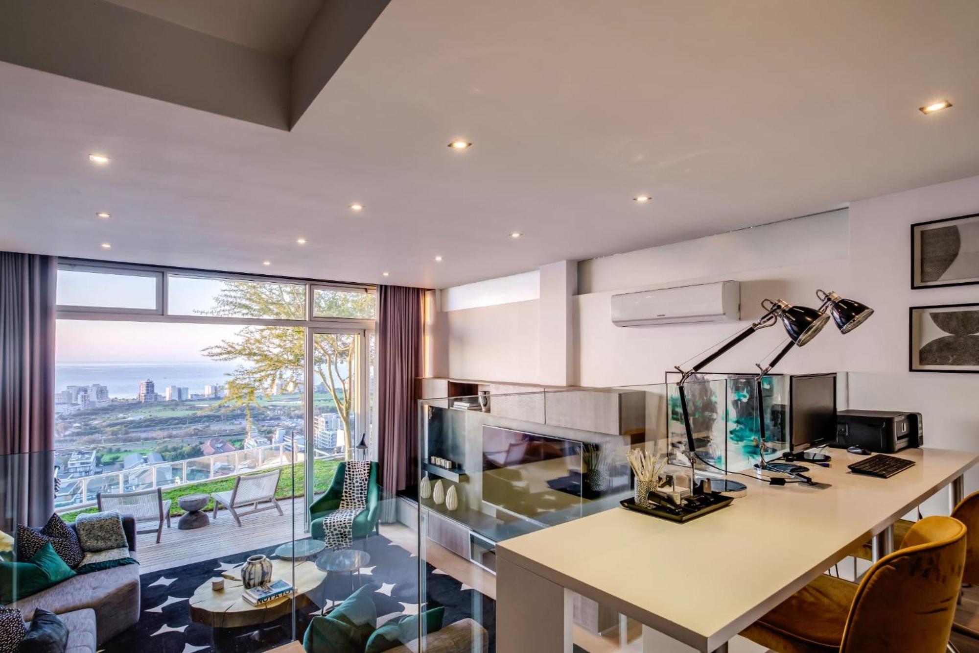Belle View In Point Apartment