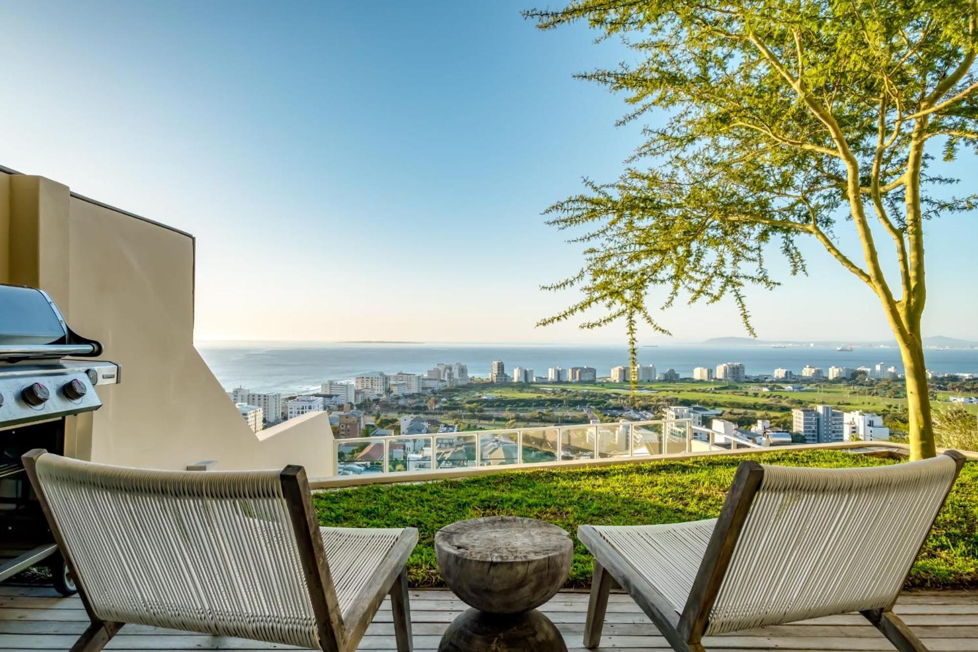 Apartment Belle View In Point Cape Town